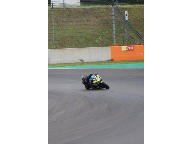 230805 Magny Cours aout 09